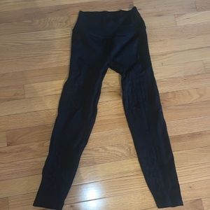 Victoria Secret Spandex Workout Leggings -Small
